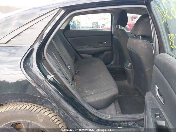 KMHLM4AG9MU073639 2021 HYUNDAI ELANTRA - Image 8