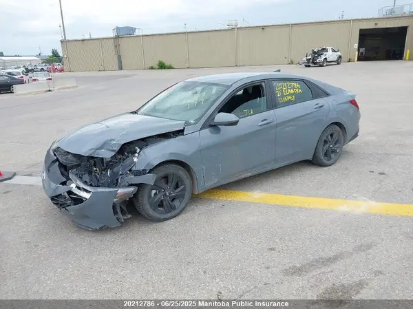 KMHLM4AG9MU083457 2021 HYUNDAI ELANTRA - Image 2