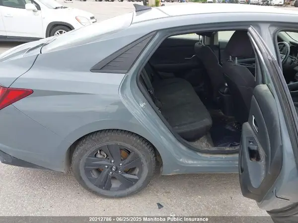 KMHLM4AG9MU083457 2021 HYUNDAI ELANTRA - Image 8