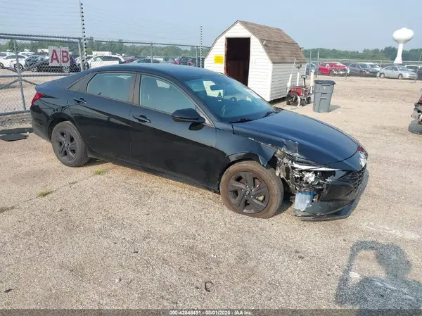 KMHLM4AG9MU091770 2021 HYUNDAI ELANTRA - Image 1