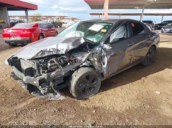KMHLM4AG9MU101357 2021 HYUNDAI ELANTRA - Image 2