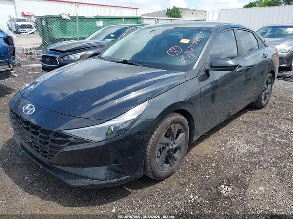 KMHLM4AG9MU108020 2021 HYUNDAI ELANTRA - Image 2