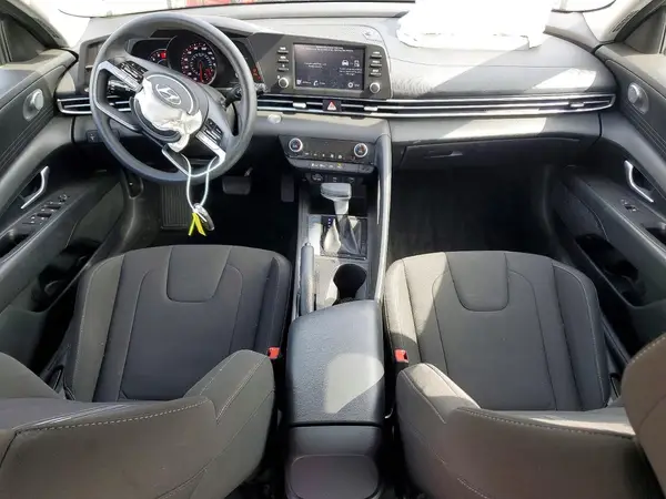 KMHLM4AG9MU123083 2021 HYUNDAI ELANTRA - Image 8