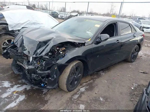 KMHLM4AG9MU147965 2021 HYUNDAI ELANTRA - Image 2