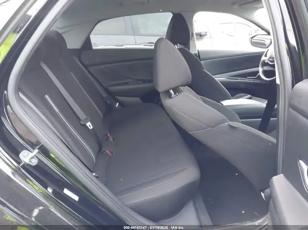 KMHLM4AG9MU147965 2021 HYUNDAI ELANTRA - Image 8