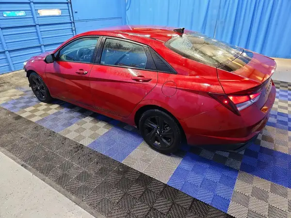 KMHLM4AG9MU161543 2021 HYUNDAI ELANTRA - Image 2