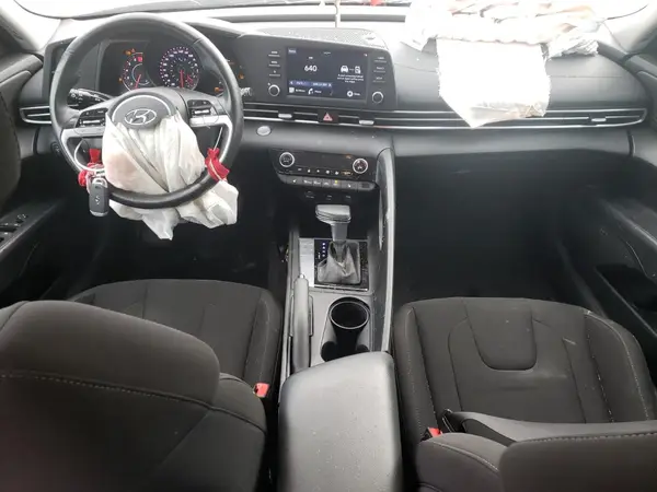 KMHLM4AG9MU171764 2021 HYUNDAI ELANTRA - Image 8