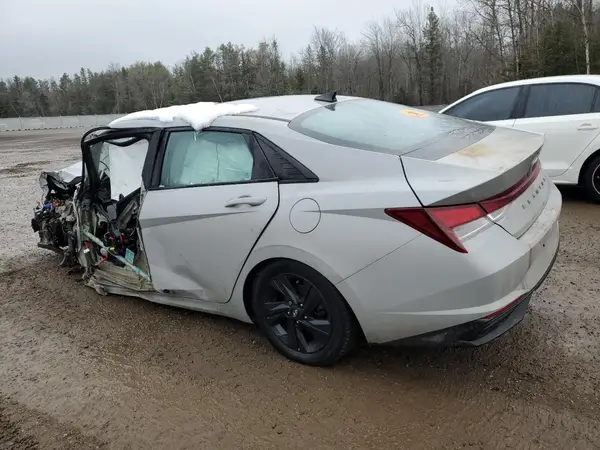 KMHLM4AG9MU182621 2021 HYUNDAI ELANTRA - Image 2