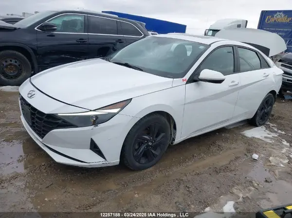 KMHLM4AG9MU187933 2021 HYUNDAI ELANTRA - Image 2
