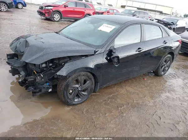 KMHLM4AG9MU192291 2021 HYUNDAI ELANTRA - Image 2