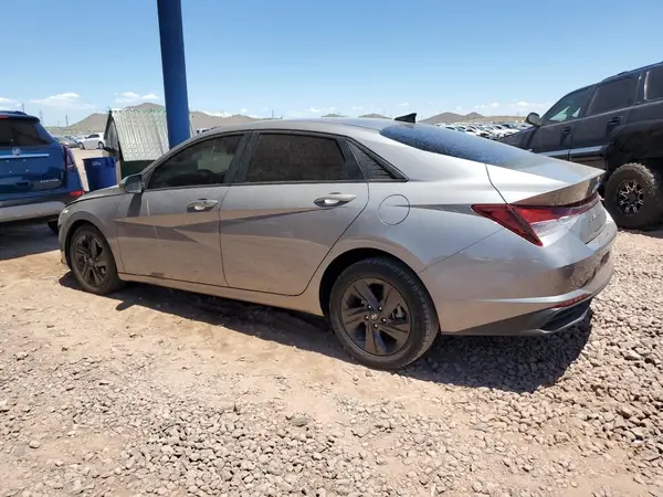 KMHLM4AG9MU194137 2021 HYUNDAI ELANTRA - Image 2