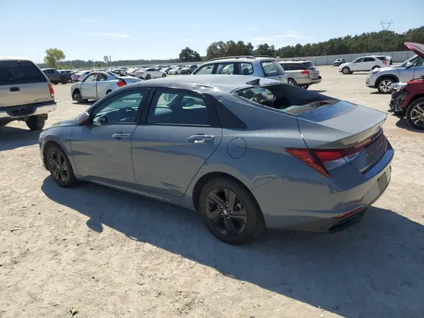 KMHLM4AG9MU194445 2021 HYUNDAI ELANTRA - Image 2