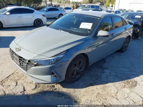 KMHLM4AG9MU209476 2021 HYUNDAI ELANTRA - Image 2