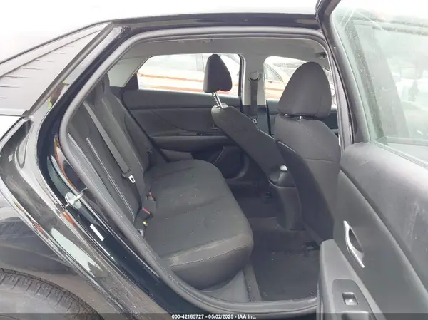 KMHLM4AG9NU218972 2022 HYUNDAI ELANTRA - Image 8