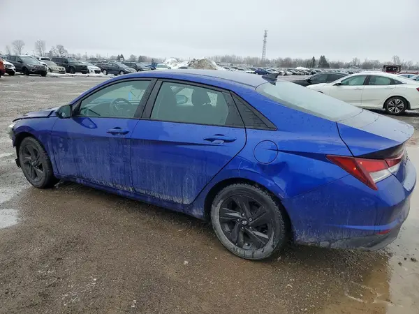 KMHLM4AG9NU246870 2022 HYUNDAI ELANTRA - Image 2