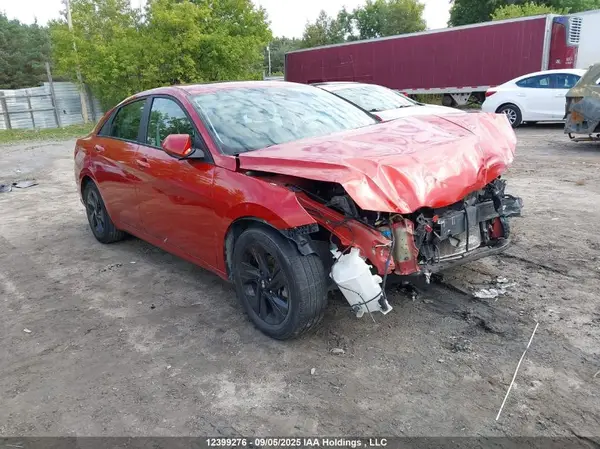 KMHLM4AG9NU256525 2022 HYUNDAI ELANTRA - Image 1