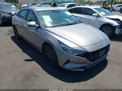 KMHLM4AG9NU260980 2022 HYUNDAI ELANTRA