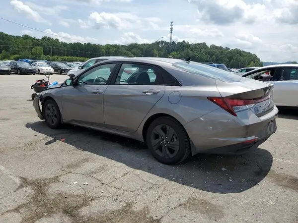 KMHLM4AG9NU263278 2022 HYUNDAI ELANTRA - Image 2
