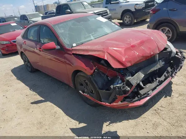KMHLM4AG9NU265242 2022 HYUNDAI ELANTRA - Image 1