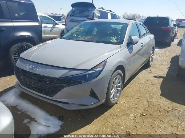 KMHLM4AG9NU267928 2022 HYUNDAI ELANTRA - Image 2