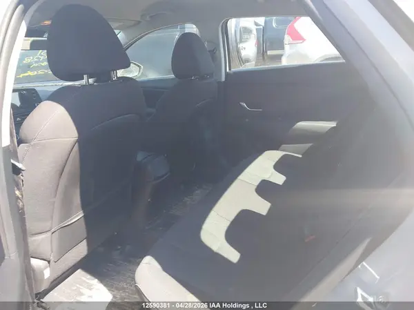 KMHLM4AG9NU267928 2022 HYUNDAI ELANTRA - Image 8