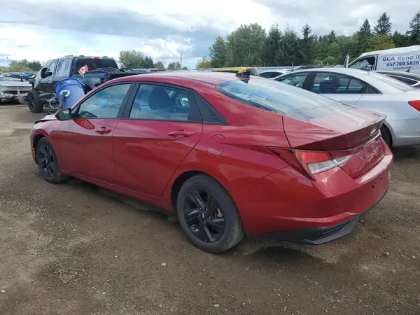 KMHLM4AG9NU277584 2022 HYUNDAI ELANTRA - Image 2