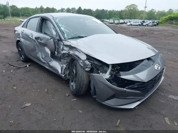 KMHLM4AG9NU283367 2022 HYUNDAI ELANTRA - Image 1