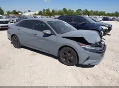 KMHLM4AG9NU289797 2022 HYUNDAI ELANTRA