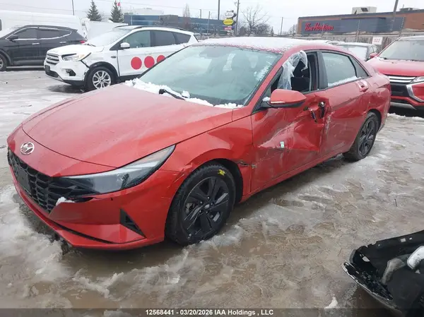 KMHLM4AG9NU289833 2022 HYUNDAI ELANTRA - Image 2