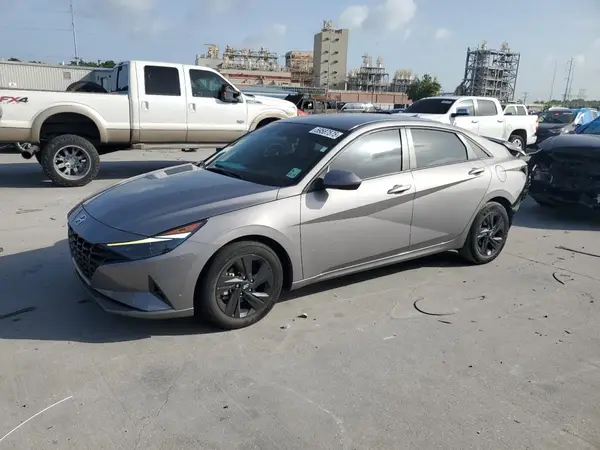 KMHLM4AG9NU303889 2022 HYUNDAI ELANTRA - Image 1