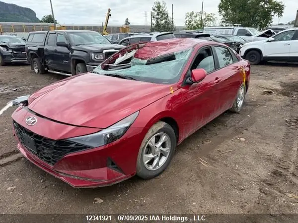KMHLM4AG9NU307912 2022 HYUNDAI ELANTRA - Image 2