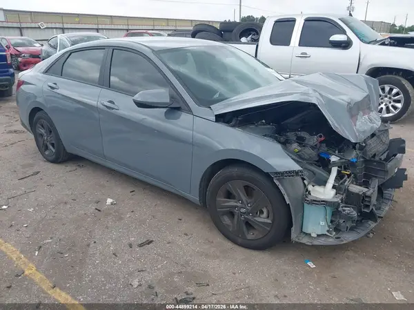 KMHLM4AG9NU321003 2022 HYUNDAI ELANTRA - Image 1