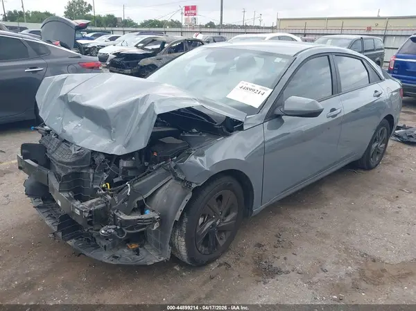 KMHLM4AG9NU321003 2022 HYUNDAI ELANTRA - Image 2