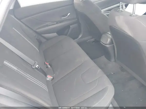 KMHLM4AG9NU321003 2022 HYUNDAI ELANTRA - Image 8