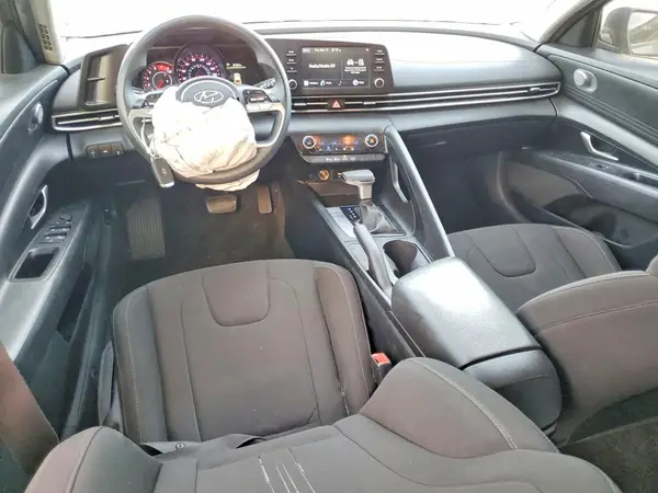 KMHLM4AG9NU328694 2022 HYUNDAI ELANTRA - Image 8