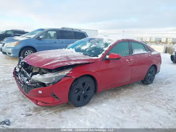 KMHLM4AG9NU342109 2022 HYUNDAI ELANTRA - Image 2