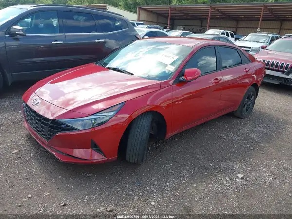 KMHLM4AG9NU351750 2022 HYUNDAI ELANTRA - Image 2