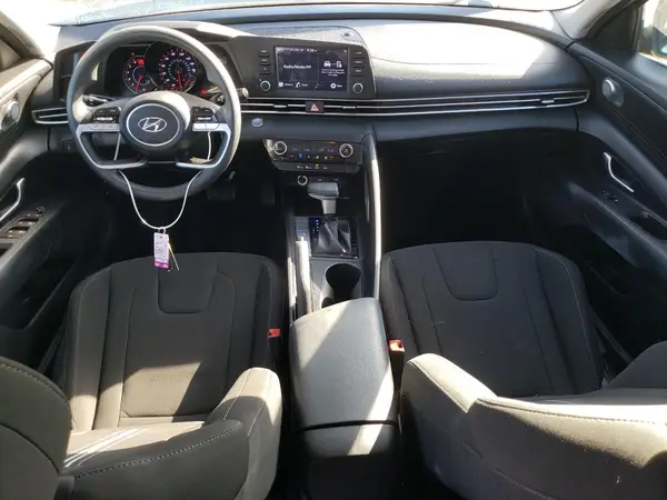 KMHLM4AG9NU354762 2022 HYUNDAI ELANTRA - Image 8