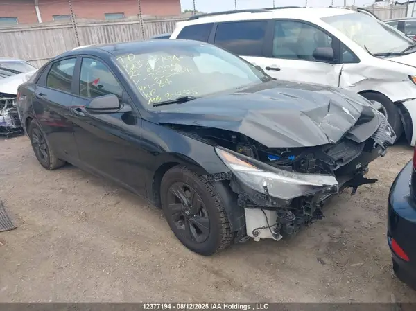 KMHLM4AG9NU355264 2022 HYUNDAI ELANTRA - Image 1