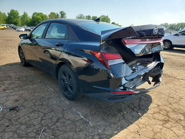 KMHLM4AG9PU375498 2023 HYUNDAI ELANTRA - Image 2