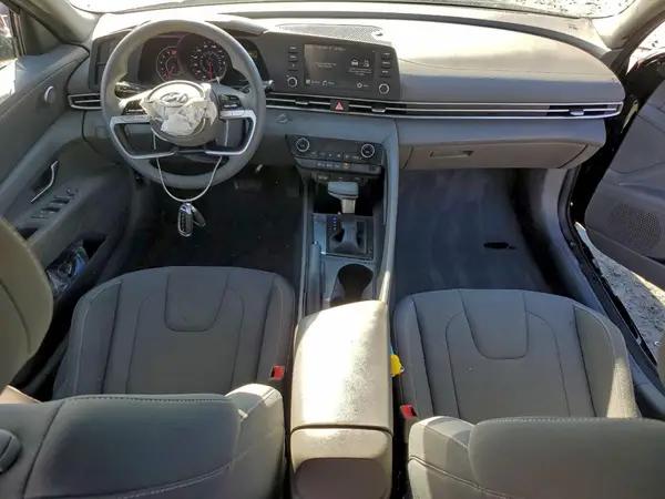 KMHLM4AG9PU386114 2023 HYUNDAI ELANTRA - Image 8