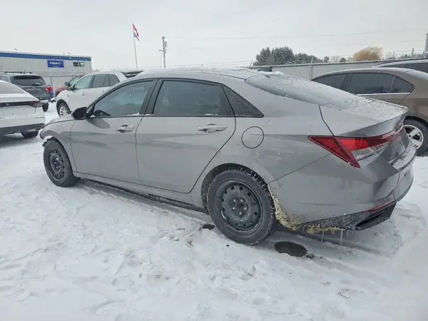 KMHLM4AG9PU398800 2023 HYUNDAI ELANTRA - Image 2