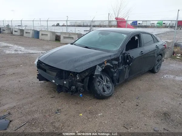 KMHLM4AG9PU404112 2023 HYUNDAI ELANTRA - Image 2
