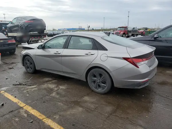 KMHLM4AG9PU414722 2023 HYUNDAI ELANTRA - Image 2