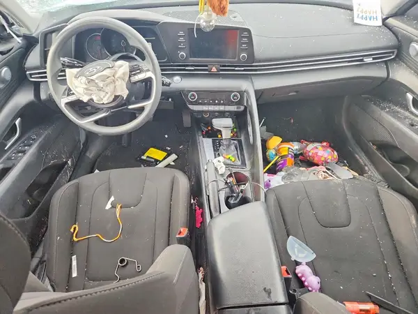 KMHLM4AG9PU429768 2023 HYUNDAI ELANTRA - Image 8