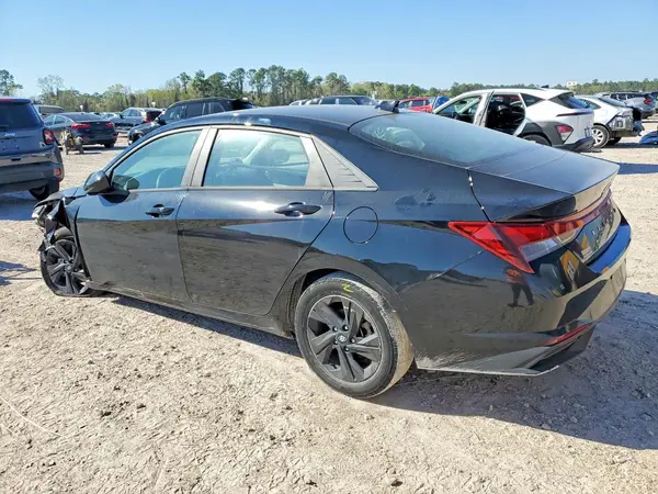 KMHLM4AG9PU432671 2023 HYUNDAI ELANTRA - Image 2