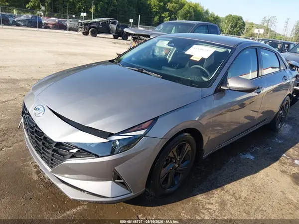 KMHLM4AG9PU434050 2023 HYUNDAI ELANTRA - Image 2