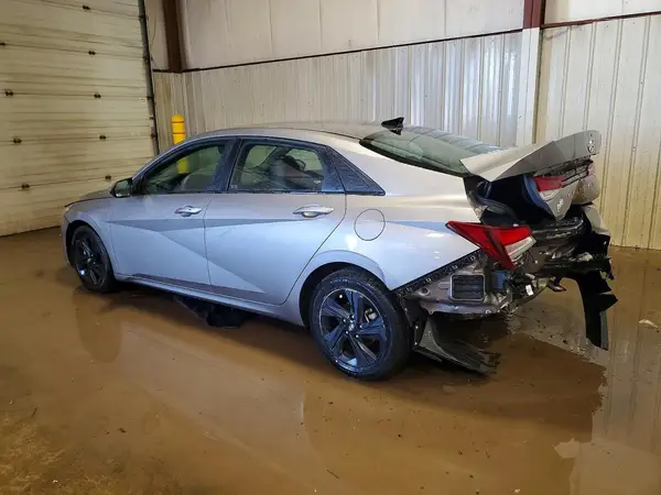 KMHLM4AG9PU434288 2023 HYUNDAI ELANTRA - Image 2