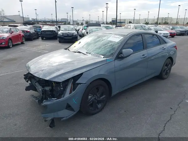 KMHLM4AG9PU436445 2023 HYUNDAI ELANTRA - Image 2