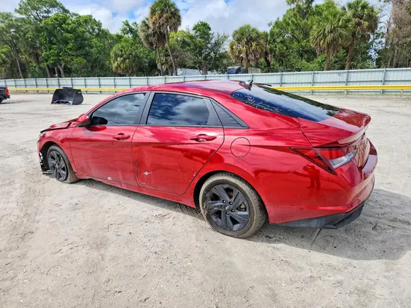 KMHLM4AG9PU439507 2023 HYUNDAI ELANTRA - Image 2